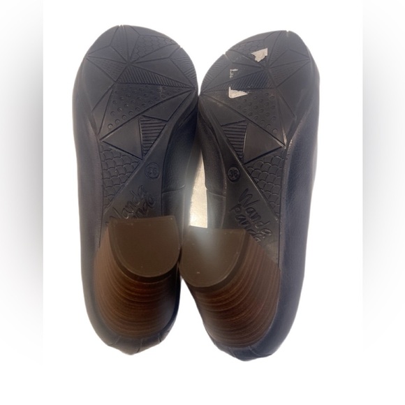 NWT Wanda Panda Blue Leather block heel comfortable Stylish court pump 36 - Picture 5 of 5